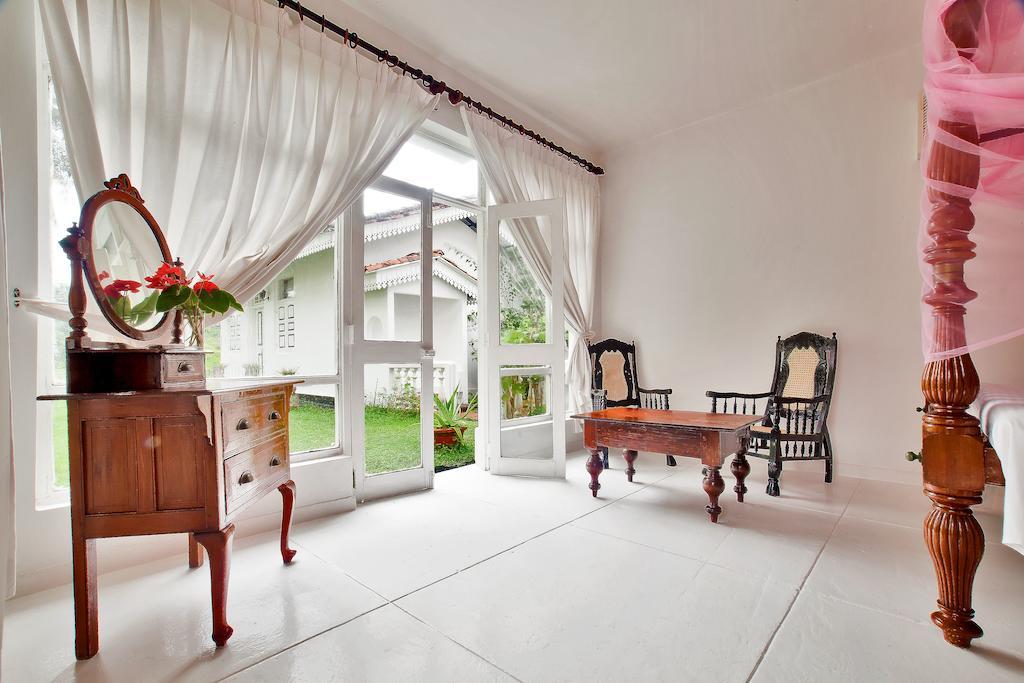 Chitra Ayurveda Hotel Bentota Ngoại thất bức ảnh