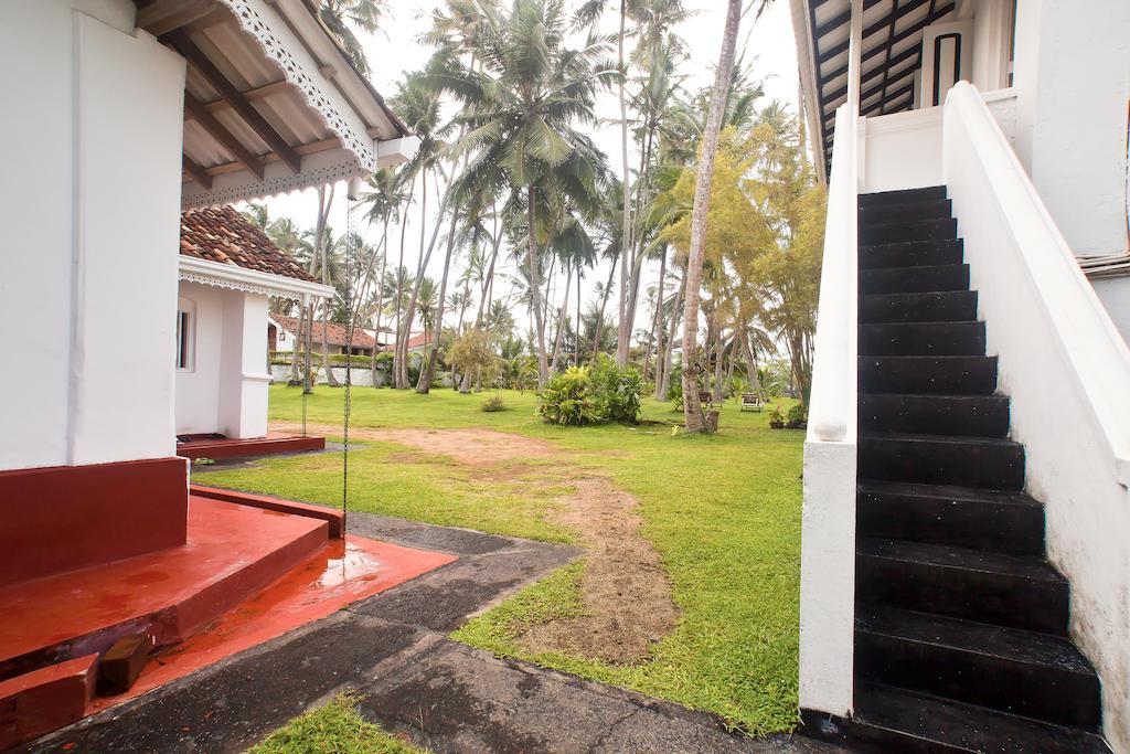 Chitra Ayurveda Hotel Bentota Ngoại thất bức ảnh